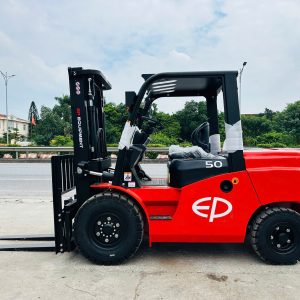 XE NÂNG EP 5 TẤN MỚI 2026